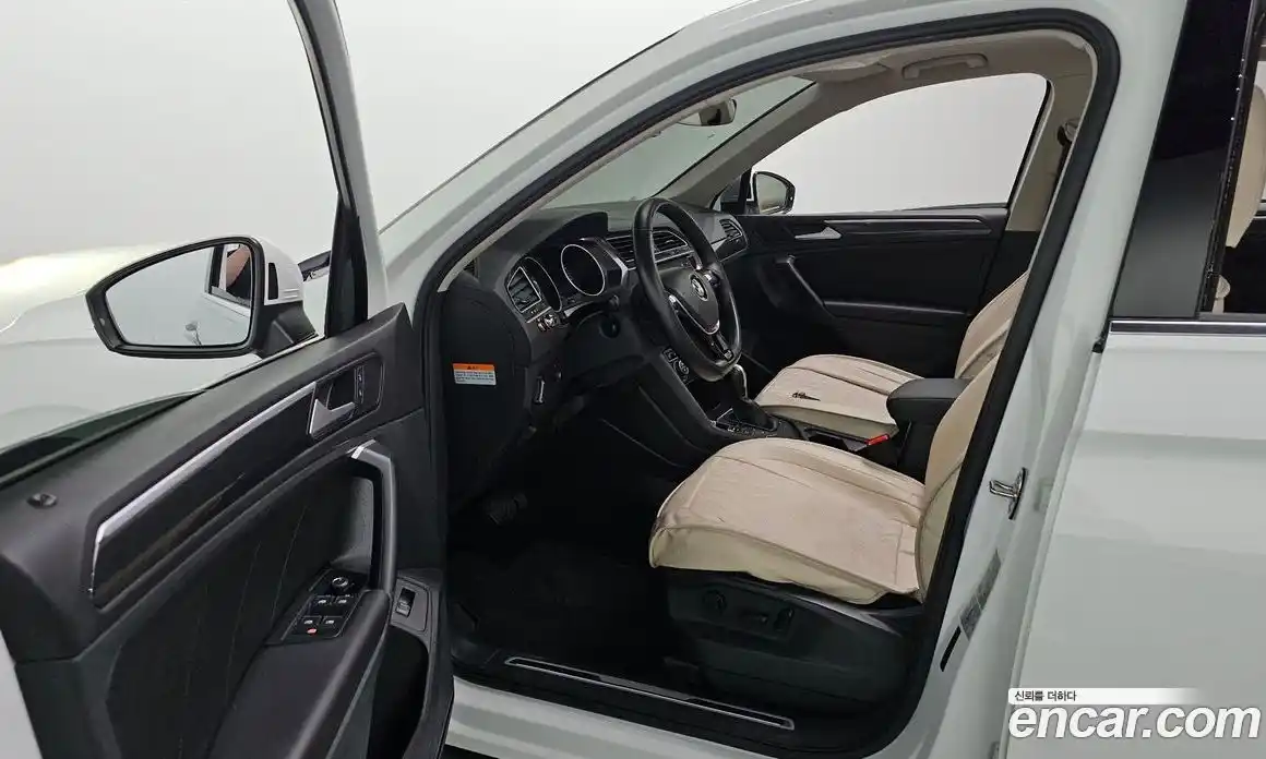 Volkswagen Tiguan 2020 2.0 гидро в Москве № 1765073, фото 13