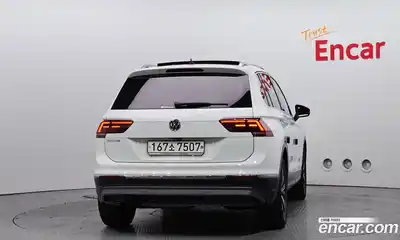 Volkswagen Tiguan 2020 2.0 гидро в Москве № 1765073, миниатюра 4