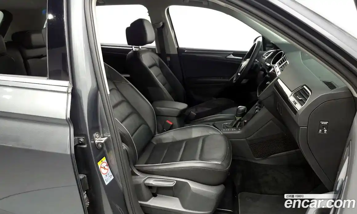 Volkswagen Tiguan 2020 2.0 гидро в Москве № 1765241, фото 16