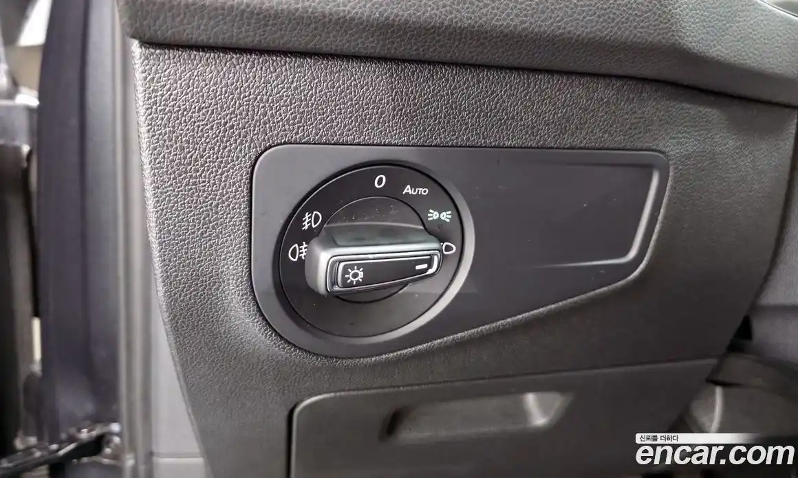Volkswagen Tiguan 2020 2.0 гидро в Москве № 1765241, фото 24