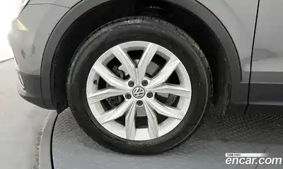 Volkswagen Tiguan 2020 2.0 гидро в Москве № 1765241, миниатюра 5