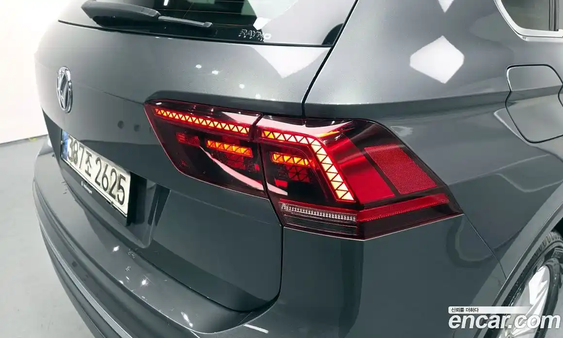 Volkswagen Tiguan 2020 2.0 гидро в Москве № 1765241, фото 9