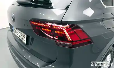 Volkswagen Tiguan 2020 2.0 гидро в Москве № 1765241, миниатюра 9