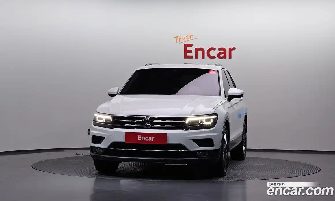 Volkswagen Tiguan 2018 2.0 гидро в Москве № 1765271, фото 3