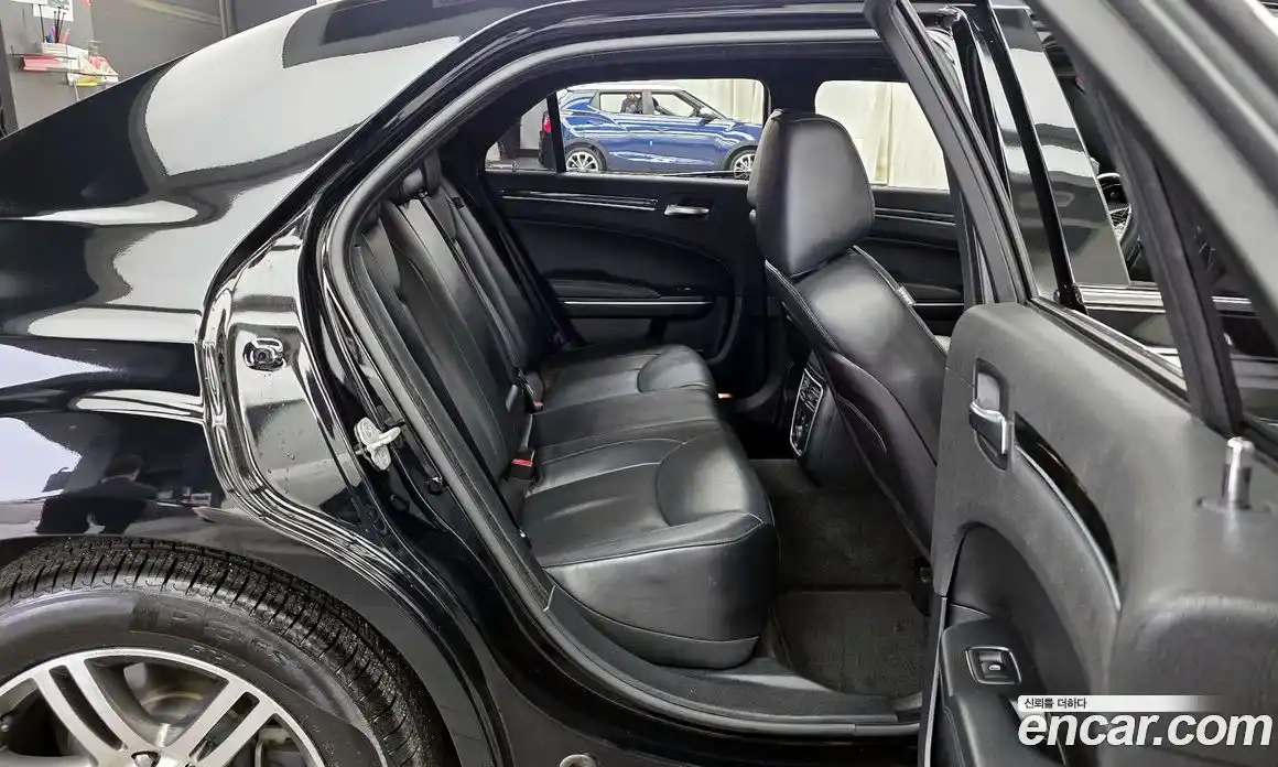 Chrysler 300C 2012 3.0 гидро в Москве № 1772593, фото 18