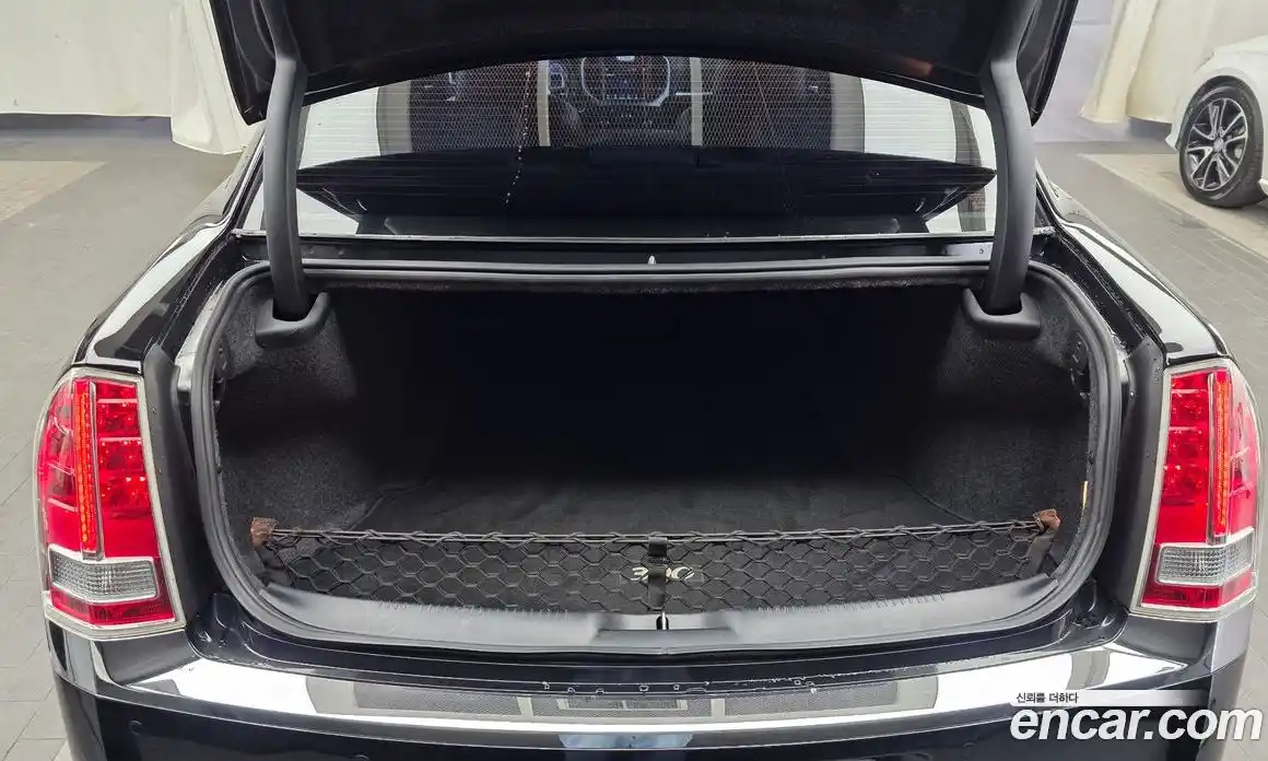 Chrysler 300C 2012 3.0 гидро в Москве № 1772593, фото 26