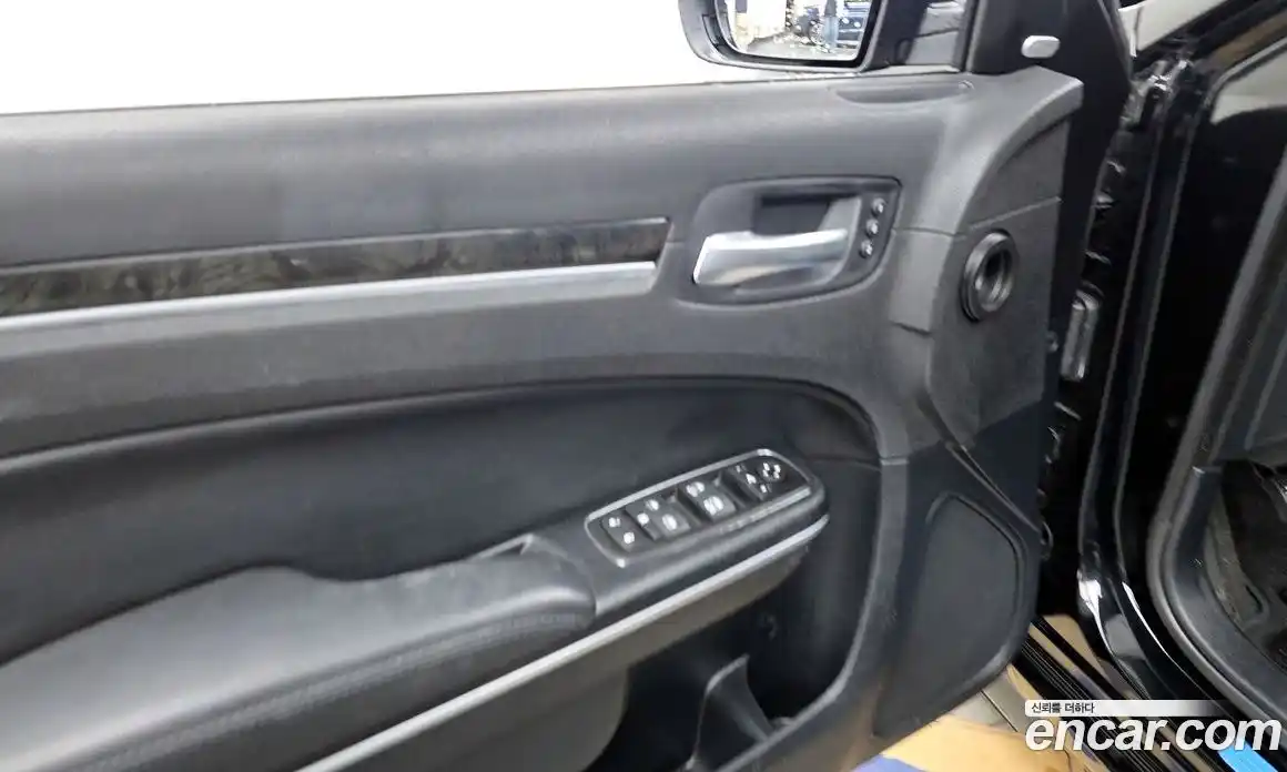 Chrysler 300C 2012 3.0 гидро в Москве № 1772593, фото 29