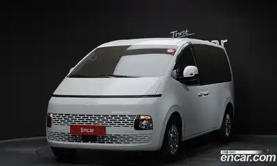 Hyundai Staria, 2025