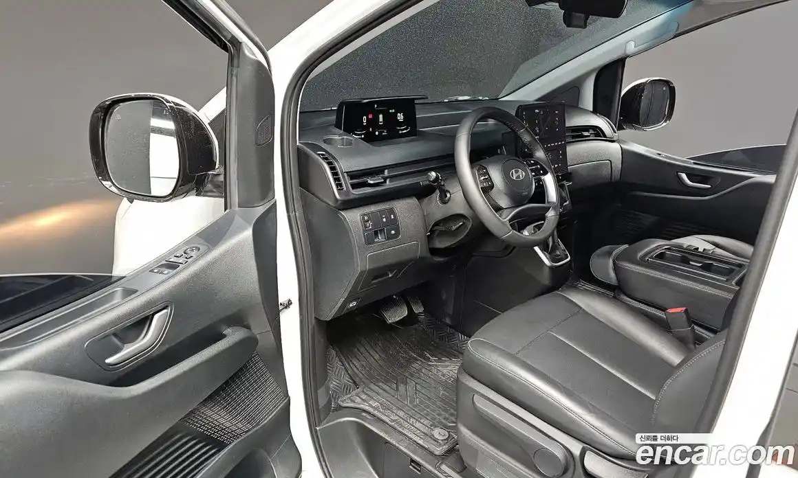 Hyundai Staria 2025 3.5 гидро в Москве № 1830198, фото 12