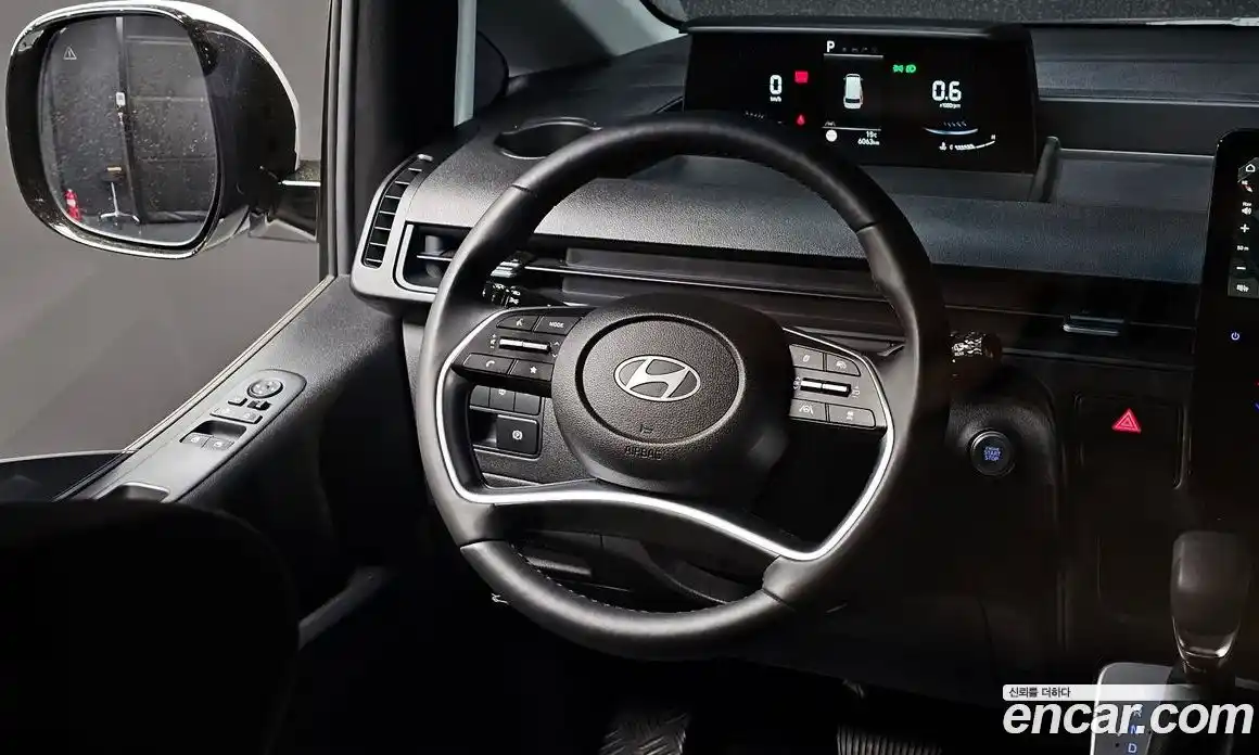 Hyundai Staria 2025 3.5 гидро в Москве № 1830198, фото 13