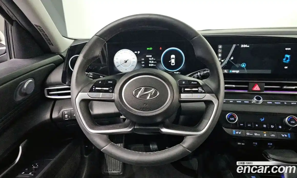 Hyundai Avante 2023 1.6 гидро в Москве № 1830799, фото 12