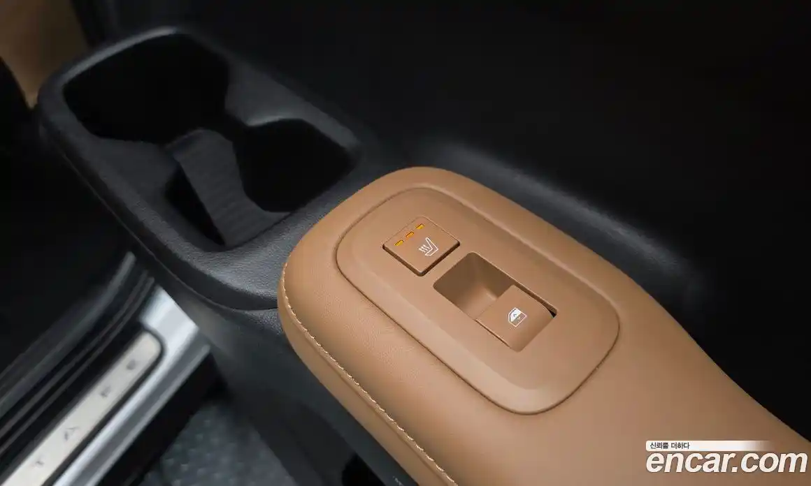 Hyundai Santa Fe 2024 2.5 гидро в Москве № 1830973, фото 18