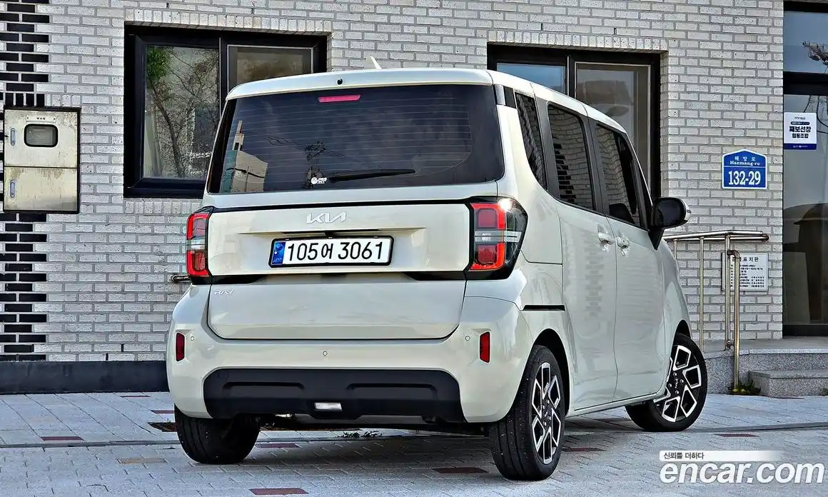 Kia Ray 2024 1.0 гидро в Москве № 1831347, фото 4