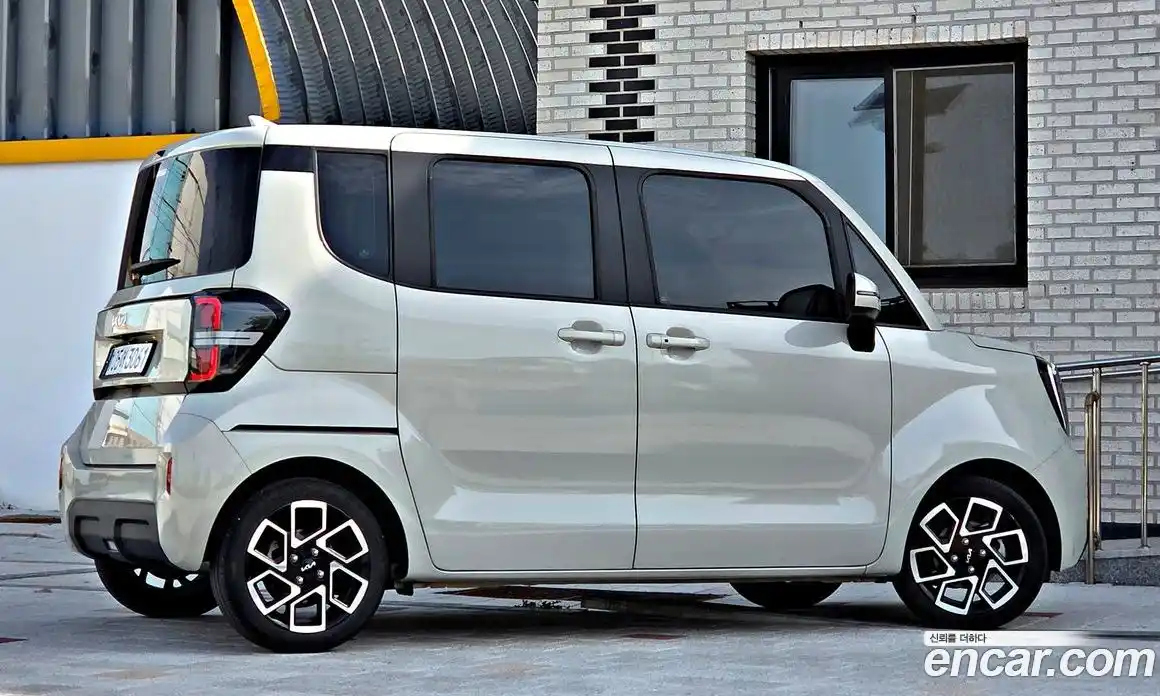 Kia Ray 2024 1.0 гидро в Москве № 1831347, фото 5