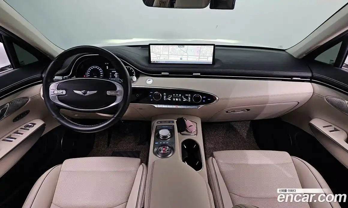 Genesis GV70 2022 2.5 гидро в Москве № 1832380, фото 9