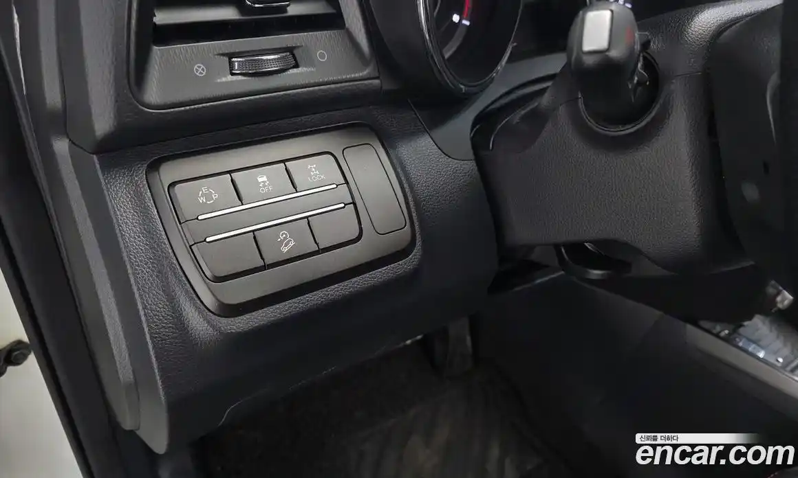 SsangYong TIBOLI 2018 1.6 гидро в Москве № 1832731, фото 14