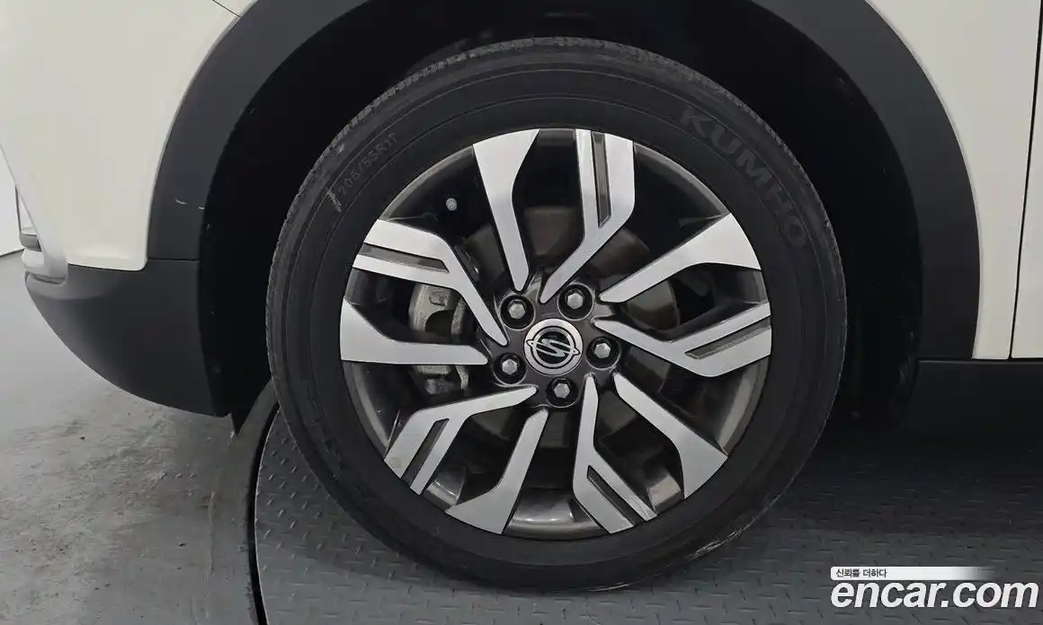 SsangYong TIBOLI 2018 1.6 гидро в Москве № 1832731, фото 5
