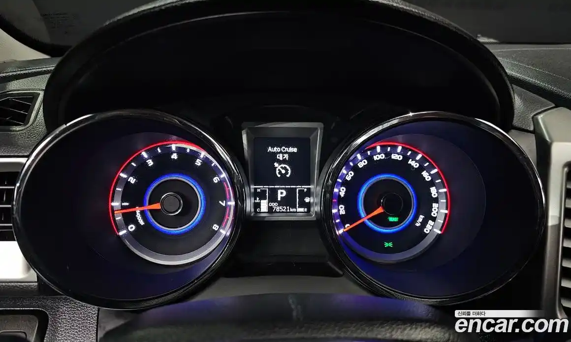 SsangYong TIBOLI 2016 1.6 гидро в Москве № 1832914, фото 8