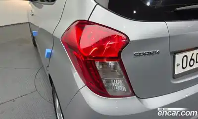 Chevrolet Spark 2019 1.0 гидро в Москве № 1833822, миниатюра 9