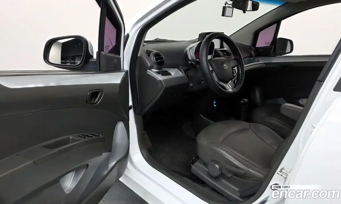Chevrolet Spark 2013 1.0 гидро в Москве № 1833895, фото 10