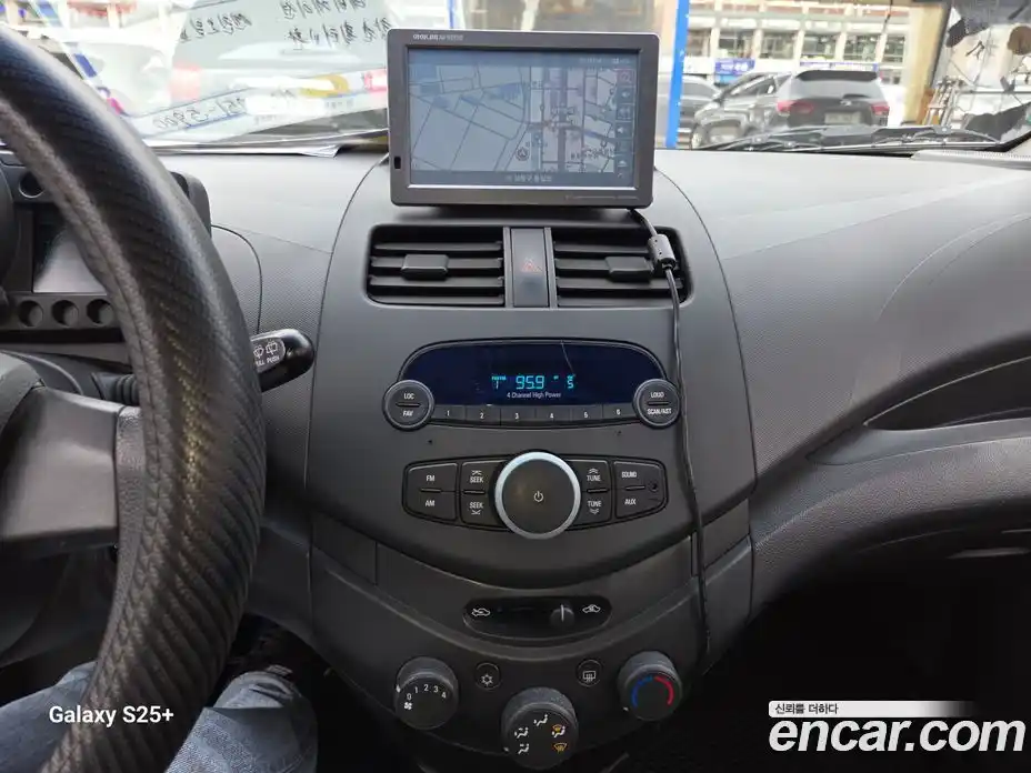 Chevrolet Matiz 2010 1.0 механика в Москве № 1834324, фото 15