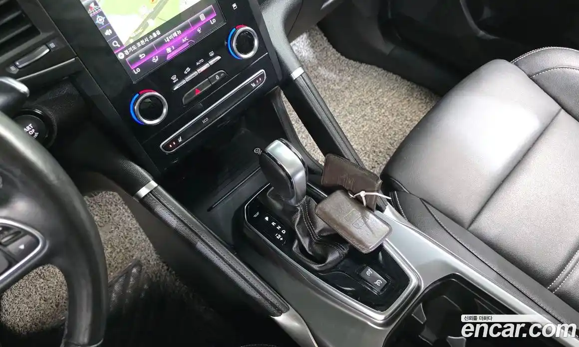 Renault QM6 2019 2.0 гидро в Москве № 1834629, фото 9