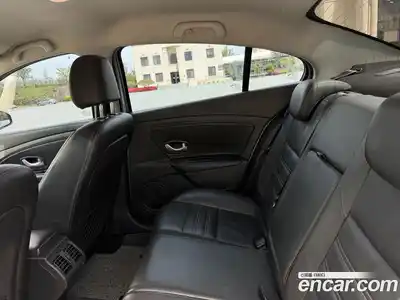 Renault SM3 2015 гидро в Москве № 1835211, миниатюра 12