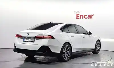BMW 5-Series 2025 2.0 гидро в Москве № 1835383, миниатюра 2