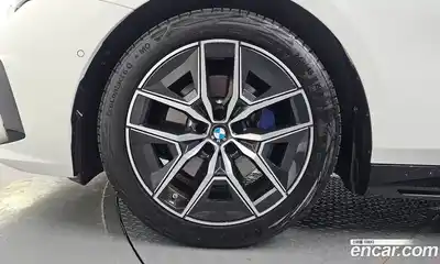BMW 5-Series 2025 2.0 гидро в Москве № 1835383, миниатюра 5
