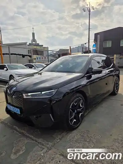 BMW iX, 2024