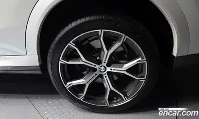 BMW X6 2021 3.0 гидро в Москве № 1835822, миниатюра 7