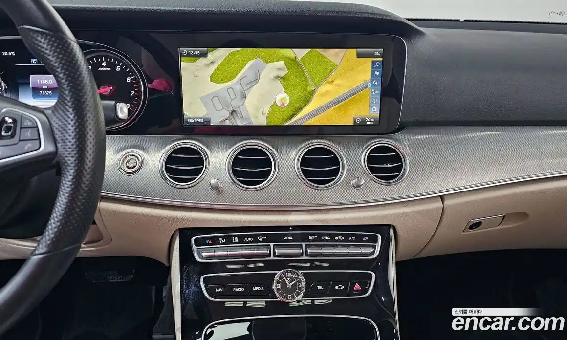 Mercedes-Benz E-Class 2018 2.0 гидро в Москве № 1836023, фото 20