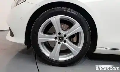 Mercedes-Benz E-Class 2018 2.0 гидро в Москве № 1836023, миниатюра 5