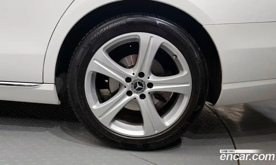 Mercedes-Benz E-Class 2018 2.0 гидро в Москве № 1836023, фото 7