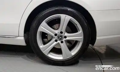 Mercedes-Benz E-Class 2018 2.0 гидро в Москве № 1836023, миниатюра 7