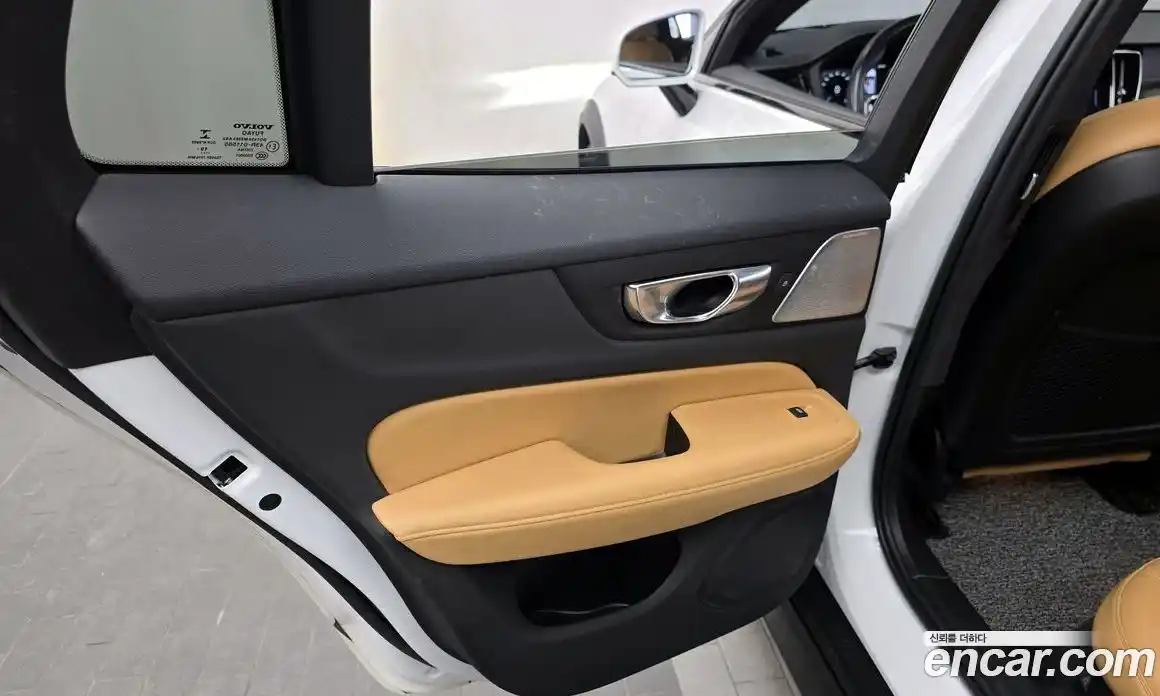 Volvo V60 2020 2.0 гидро в Москве № 1836870, фото 15