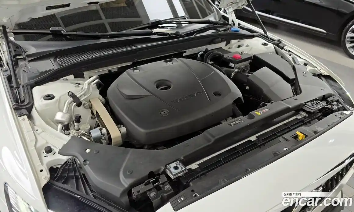 Volvo V60 2020 2.0 гидро в Москве № 1836870, фото 6