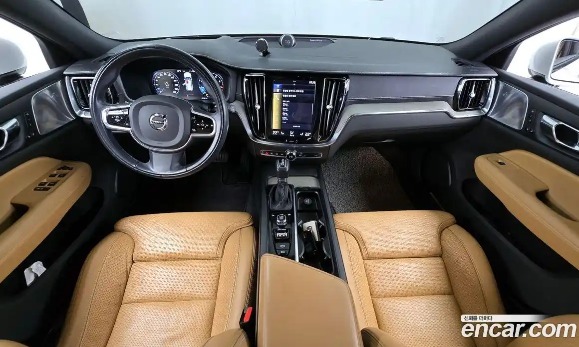 Volvo V60 2020 2.0 гидро в Москве № 1836870, фото 10