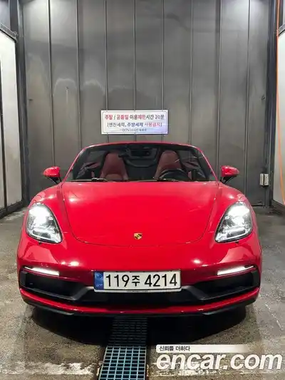 Porsche 718, 2021