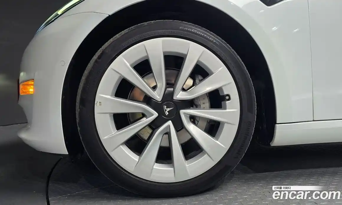 Tesla Model 3 2022 0.2 гидро, фото 5