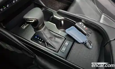 Lexus ES 2024 2.5 гидро в Москве № 1837916, миниатюра 12