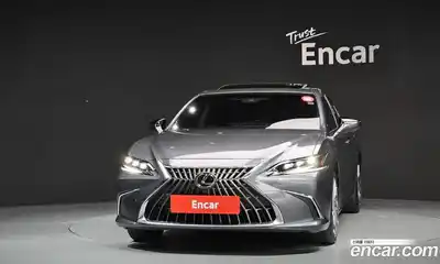 Lexus ES 2024 2.5 гидро в Москве № 1837916, миниатюра 3