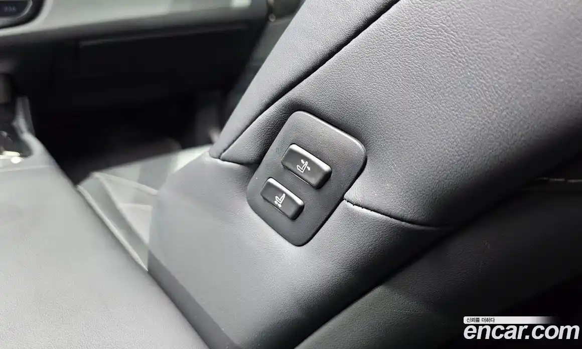 Lexus ES 2024 2.5 гидро в Москве № 1837916, фото 31
