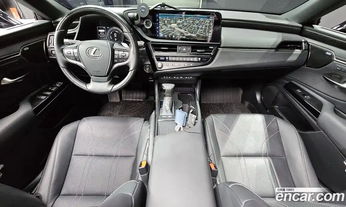 Lexus ES 2024 2.5 гидро в Москве № 1837916, фото 10