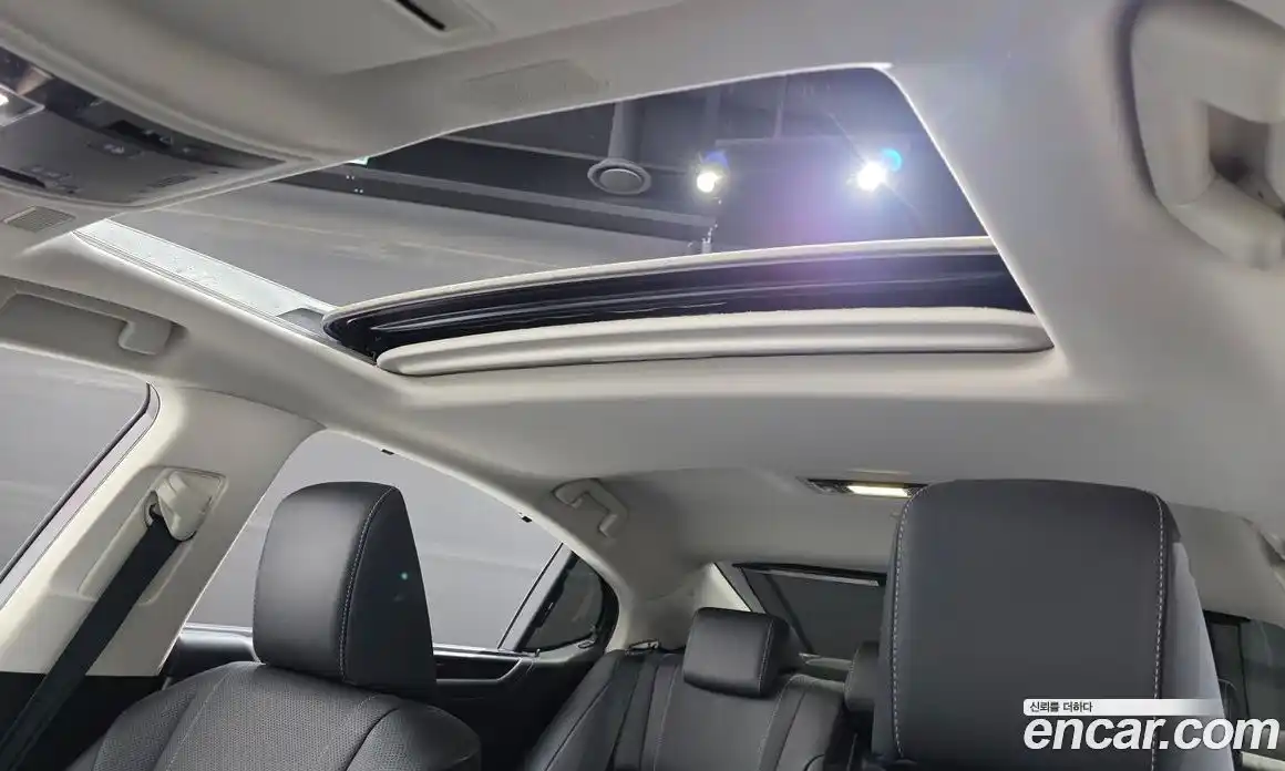 Lexus ES 2019 2.5 гидро в Москве № 1837924, фото 25