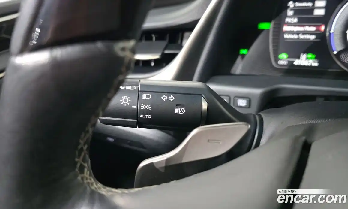 Lexus ES 2019 2.5 гидро в Москве № 1837924, фото 30