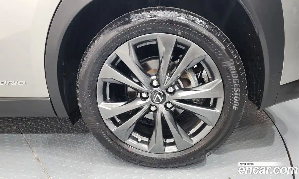 Lexus UX 2021 2.0 гидро в Москве № 1837932, фото 7