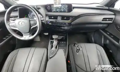 Lexus UX 2021 2.0 гидро в Москве № 1837932, миниатюра 10