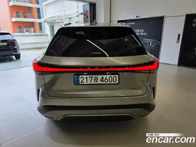 Lexus RX 2023 2.5 вариатор в Москве № 1837996, миниатюра 4