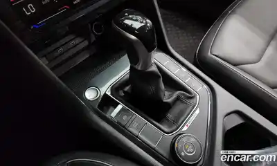 Volkswagen Tiguan 2021 2.0 гидро в Москве № 1838076, миниатюра 11